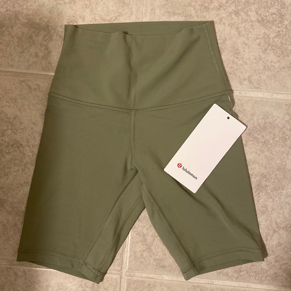 Align hr short 8”